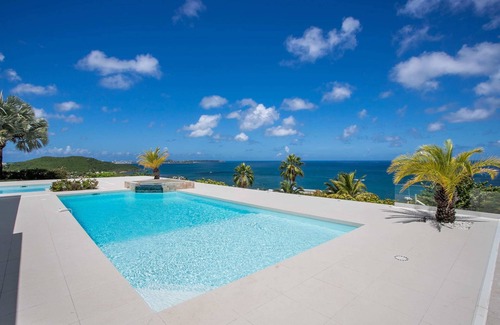 Grand Case Villa | Dream in Blue 3BR, Happy Bay by Personal Villas - Breathtaking Serene Haven