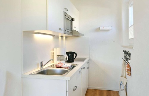 Loog Apartment | Dream vacation on Töwerland directly in the dunes - also with your four-legged friend!
