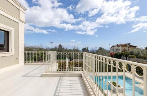 Izola Apartment | Dream Villa in Izola - Pure Relaxation with Private Pool