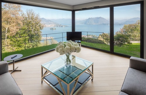 Carciano Villa | Dream villa with pool and spa & stunning lake views above Stresa! - Villa Petra
