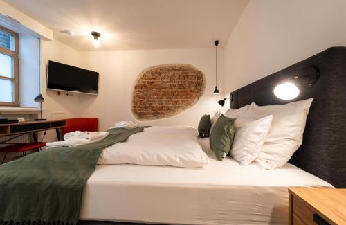 Old Town Apartment | dreamcation Altstadthotel Regensburg, Mikro Apartments mit Küche