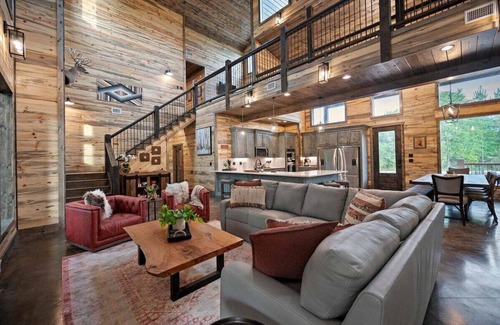 Broken Bow Cabin | Dreams and Streams in Hochatown/Broken Bow, OK