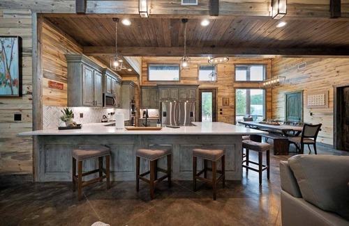 Broken Bow Cabin | Dreams and Streams in Hochatown/Broken Bow, OK