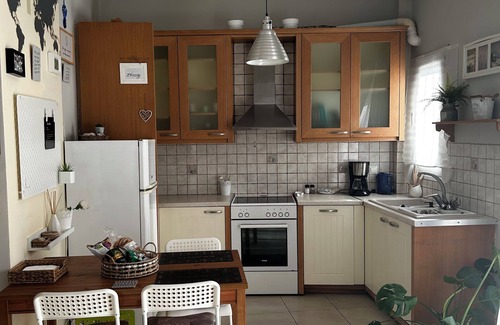 New Kypseli Apartment | DreamStay park view Apt near city center with dedicated office space