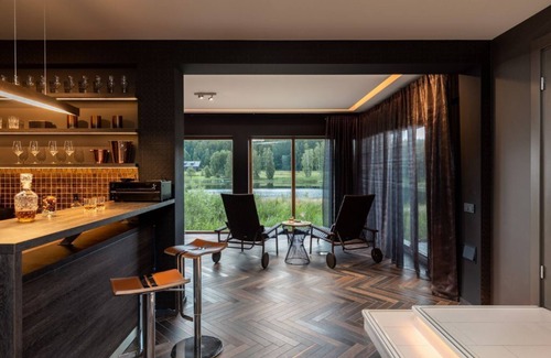 Amata Villa | Dreamy chalet with sauna & jacuzzi in secluded eco-village