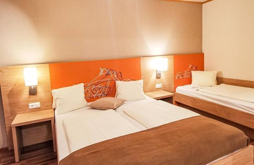 Treffen House | Dreibettzimmer Standard - Hotel Kuchlerwirt