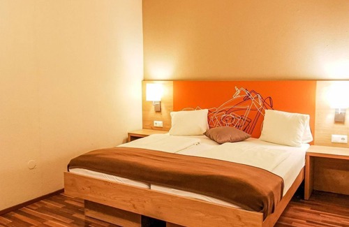 Treffen House | Dreibettzimmer Standard - Hotel Kuchlerwirt
