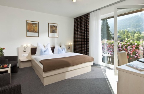 Untertschern Cottage | Dreibettzimmer mit Südbalkon - Haus Maria
