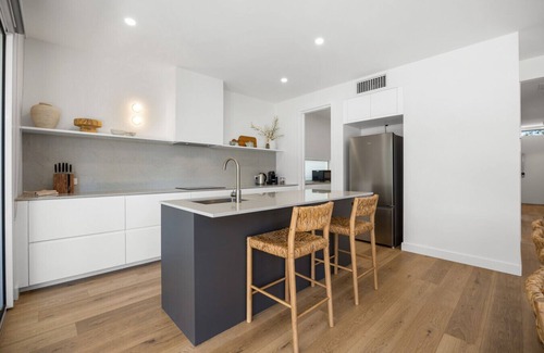 Glenelg North Apartment | Drift at Palmstone - 2BR Parking Wifi