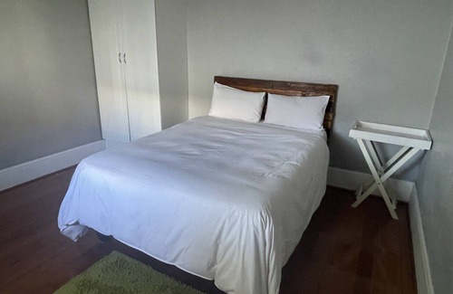 Port Elizabeth Central House | Drifters Haven Guest House