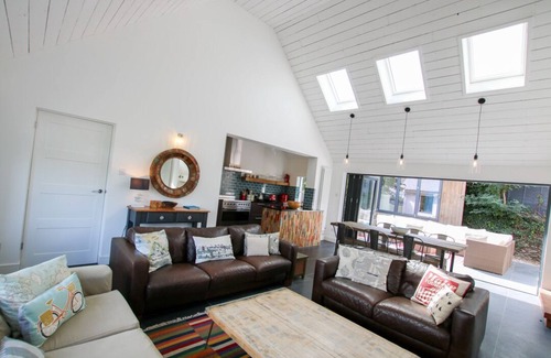 Croyde House | Driftwood - 4 Bed | Short Walk to Beach