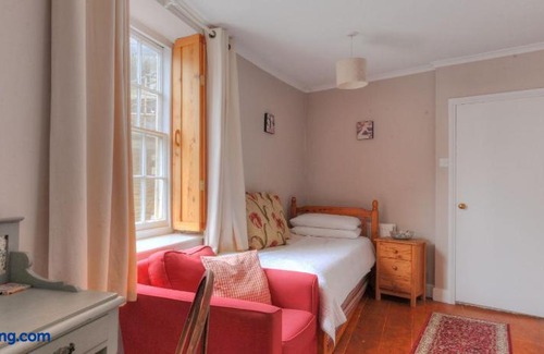 Lyme Regis Apartment | Driftwood