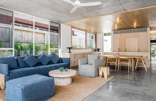 Byron Bay House | Driftwood Three at Clarkes Beach - includes pool