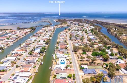 South Yunderup House | Drop your Anchor in Yunderup