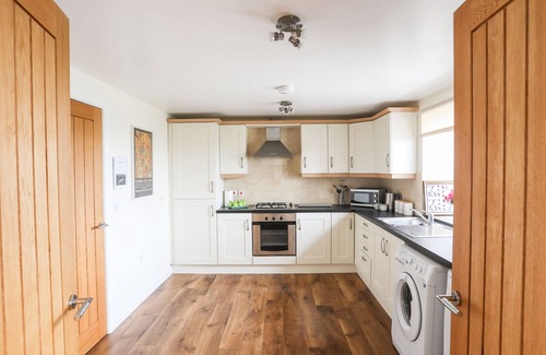 Llangefni Cottage | DROSGL, family friendly, with a garden in Llangefni