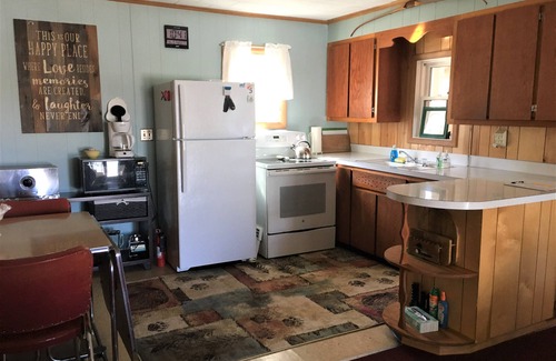 Drummond Cottage | Drummond Island Hotel & Vacation Homes - Paradise Rock