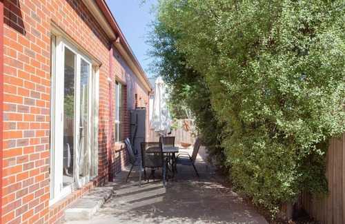 Ballarat House | Drummond Living Spacious 3br Home In Town