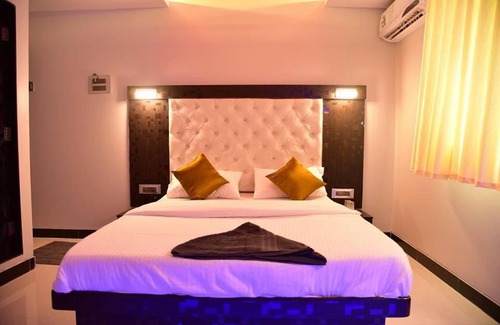 Sakinaka Hotel | DRUV TAJ PALACE