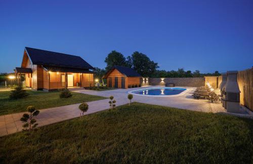 Bilje Villa | Drvena bajka Ville za odmor Magnolia i Kamelia