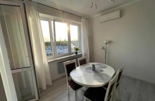 Muranow Apartment | Duży Apartament na doby w centrum Warszawy