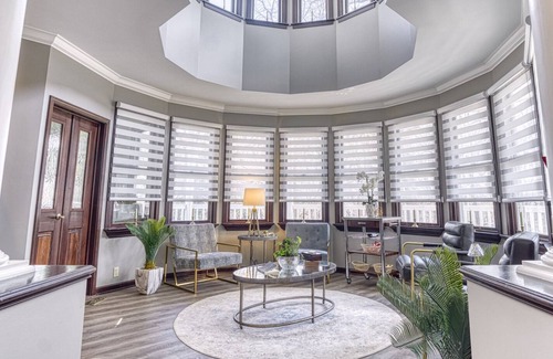 Valparaiso Apartment | Duart Suite in Aberdeen