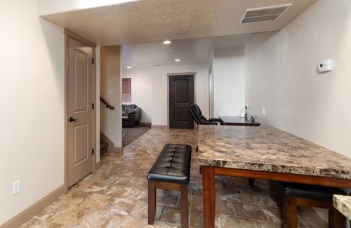 Duchesne Apartment | Duchesne Suites