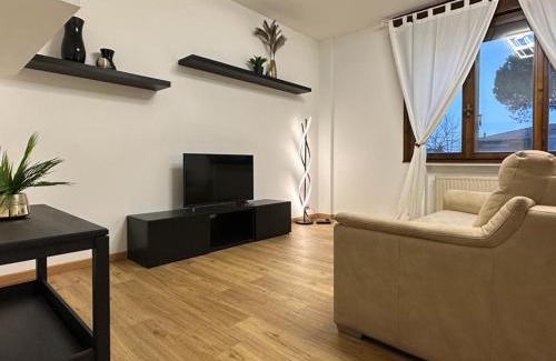 Due Carrare Apartment | Due Carrare Business