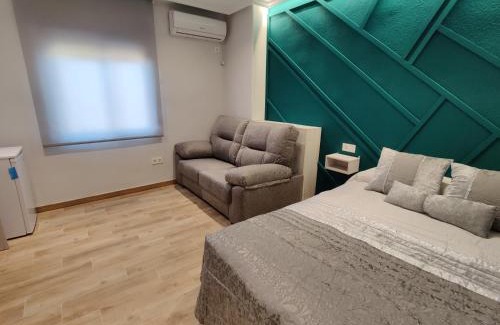 Torredonjimeno House | Duerme a gusto - Tu habitación acogedora en Torredonjimeno