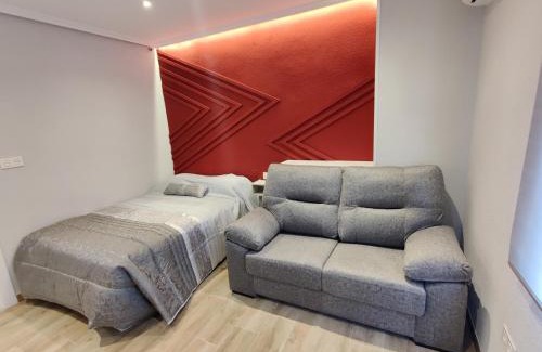 Torredonjimeno House | Duerme a gusto - Tu habitación acogedora en Torredonjimeno