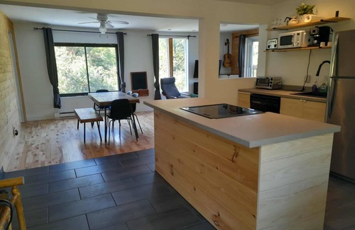 Duhamel Cottage | Duhamel Treetop Cottage