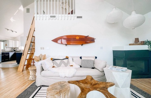 Salvo Cottage | Dune Haus ~ Lovely Oceanfront Cottage Private Cape Hatteras Beach HotTub Lift