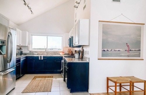 Salvo Cottage | Dune Haus ~ Lovely Oceanfront Cottage Private Cape Hatteras Beach HotTub Lift