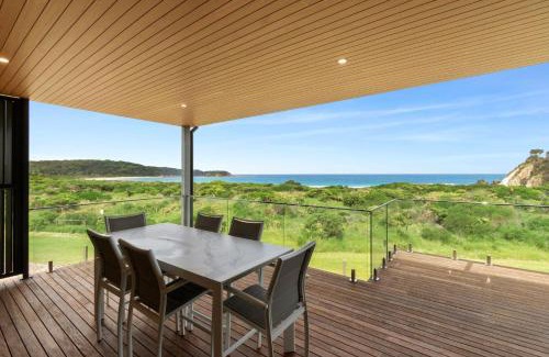 Tomakin House | Dunes at Tomakin