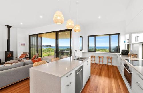 Tomakin House | Dunes at Tomakin