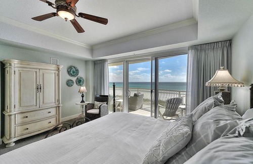 Crystal Beach House | DUNES OF CRYSTAL BEACH 101 by Bliss Beach Rentals