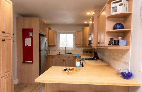 Picton House | Dunes Tree House - The Perfect Escape in PEC