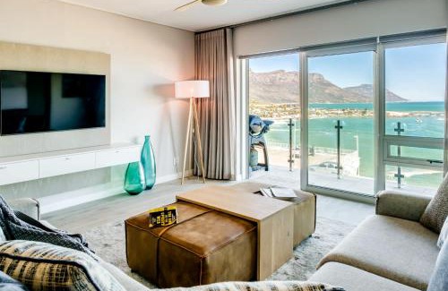 Clifton Apartment | Dunmore Blue