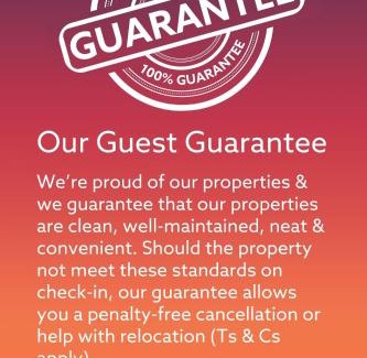 Clifton Apartment | Dunmore Blue