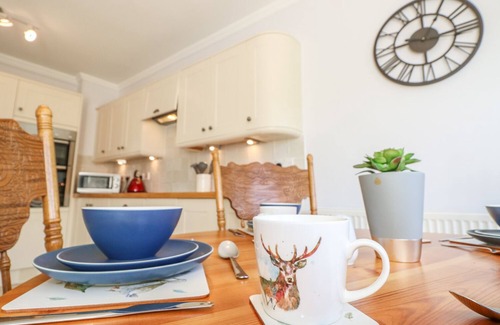 Shanklin Cottage | DUNNOSE MAGNA, family friendly, luxury holiday cottage in Shanklin