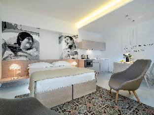 Old Town Hotel | Duomo Suites & Spa