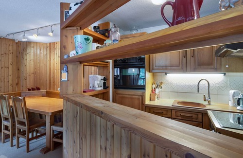 Val-d'Isere Apartment | Duplex élégant au centre de Val d'Isère, proche pistes, parfait pour famille de 7