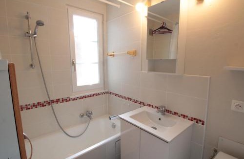 Les Carroz-d'Araches Apartment | Duplex 3 pièces pour 6 pers, centre-village, proche pistes et commerces - FR-1-572-78