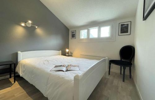 Briancon Apartment | Duplex 3 pièces rénové avec loggia et garage, cœur de Briançon, proche télécabine, 4-6 couchages - FR-1-330C-130