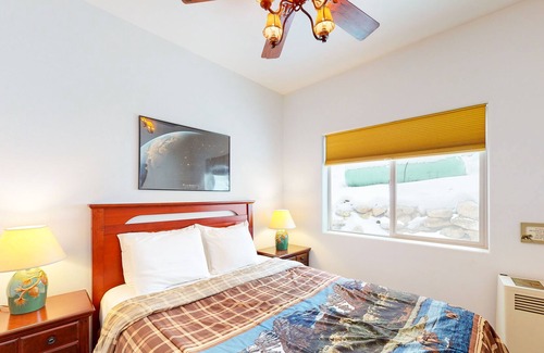 Yosemite West Apartment | Duplex apartment in prime location with Yosemite National Park