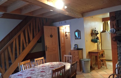Les Gets Apartment | Duplex at the foot of the slopes for 6/7 people