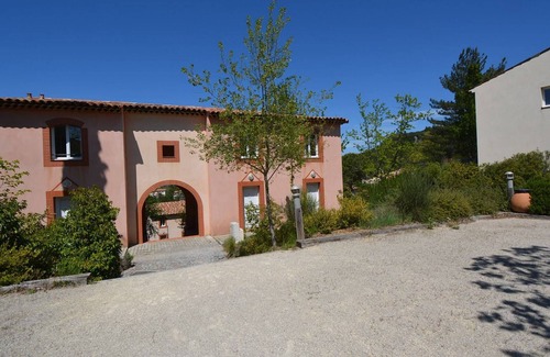 Rouret House | Duplex for 6 with Private Terrace in Grospierres