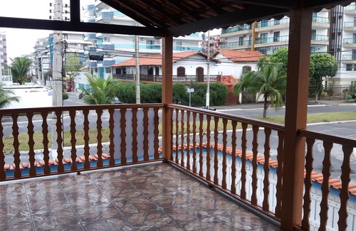 Braga House | Duplex house in Praia do Forte in Cabo Frio, 4 bedrooms, barbecue, Wi-Fi, SKY