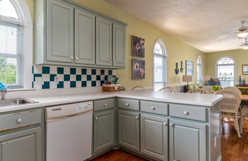 Audubon Place House | Duplex in a private gated beachfront community! - Sunrise East