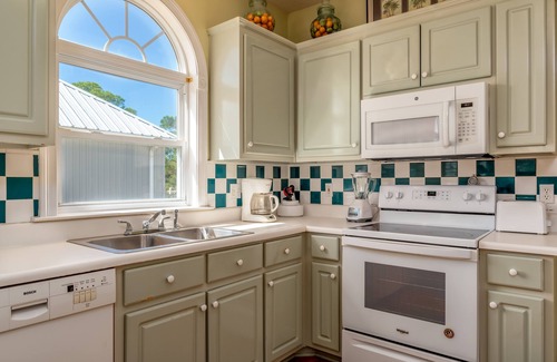 Audubon Place House | Duplex in a private gated beachfront community! - Sunrise West