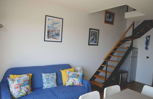 Etel Apartment | Duplex in Étel 3* - Pool, Wifi, Pets allowed, Parking 600m from beach